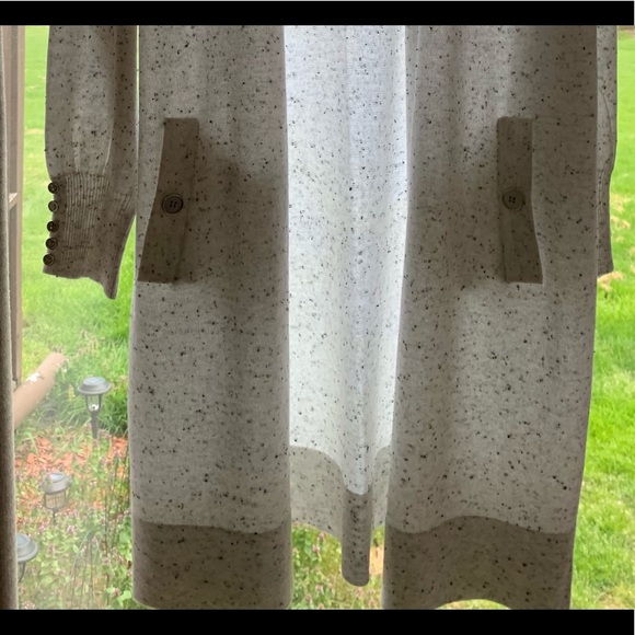 NWOT ELEVEN Lightweight Summer☀️Cardigan Sweater - Picture 4 of 12